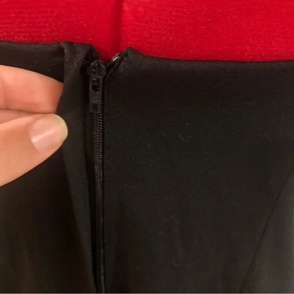 🎁 2 FOR $60 Vintage Frederick’s Of Hollywood Sequined Bust Full Length Slip - Picture 6 of 10